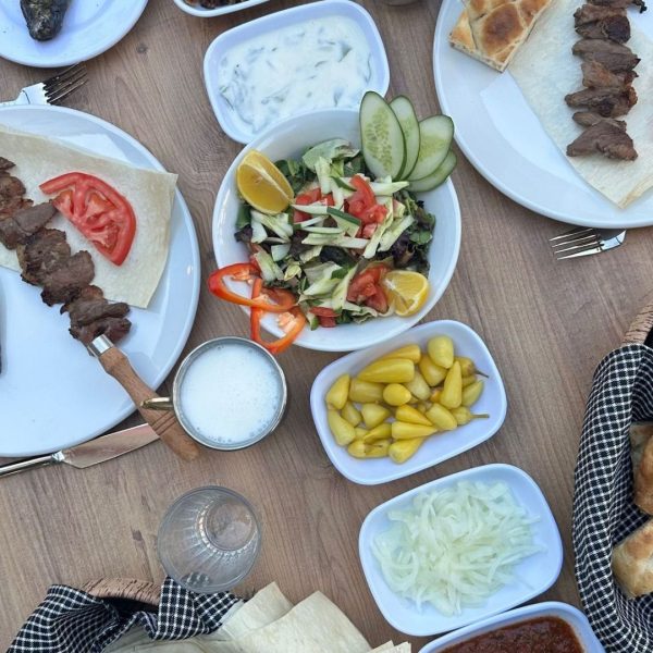 Gel Tat Cağ Kebap