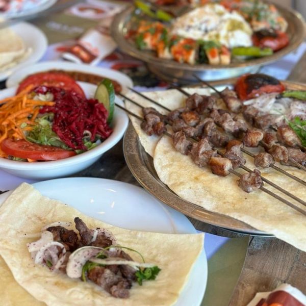 Altınşiş Eyvan Kebapçısı