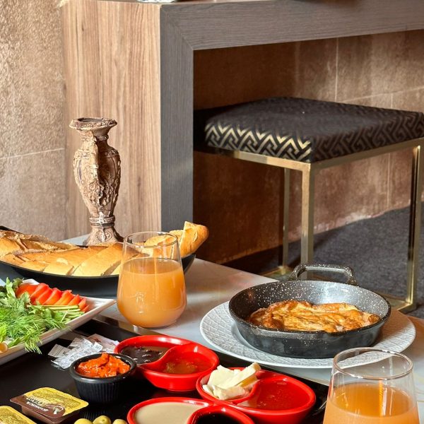 Golden Time İncek Hotel