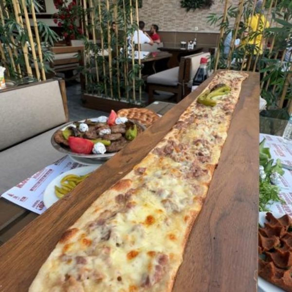 Efsane Köfteci Pideci